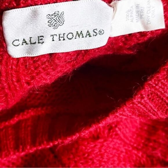 Cale Thomas 100% Alpaca red knitted crew neck cable Sweater Small - Picture 6 of 7